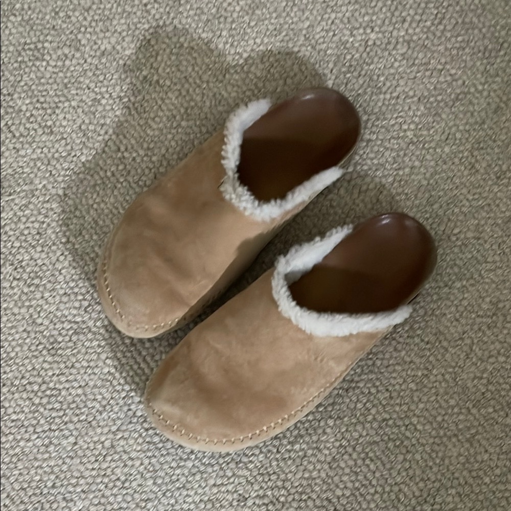 Jenni Kayne, Cozy Tan Slip-On Women's Shoes, Size 9, Preowned